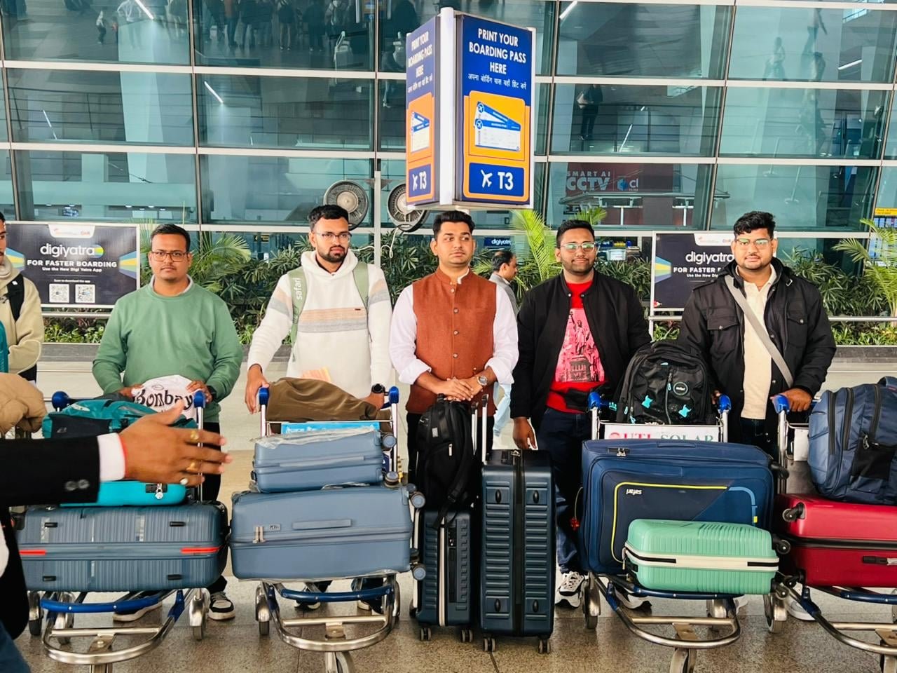 LICHEN students departing from Delhi airport for Uzbekistan